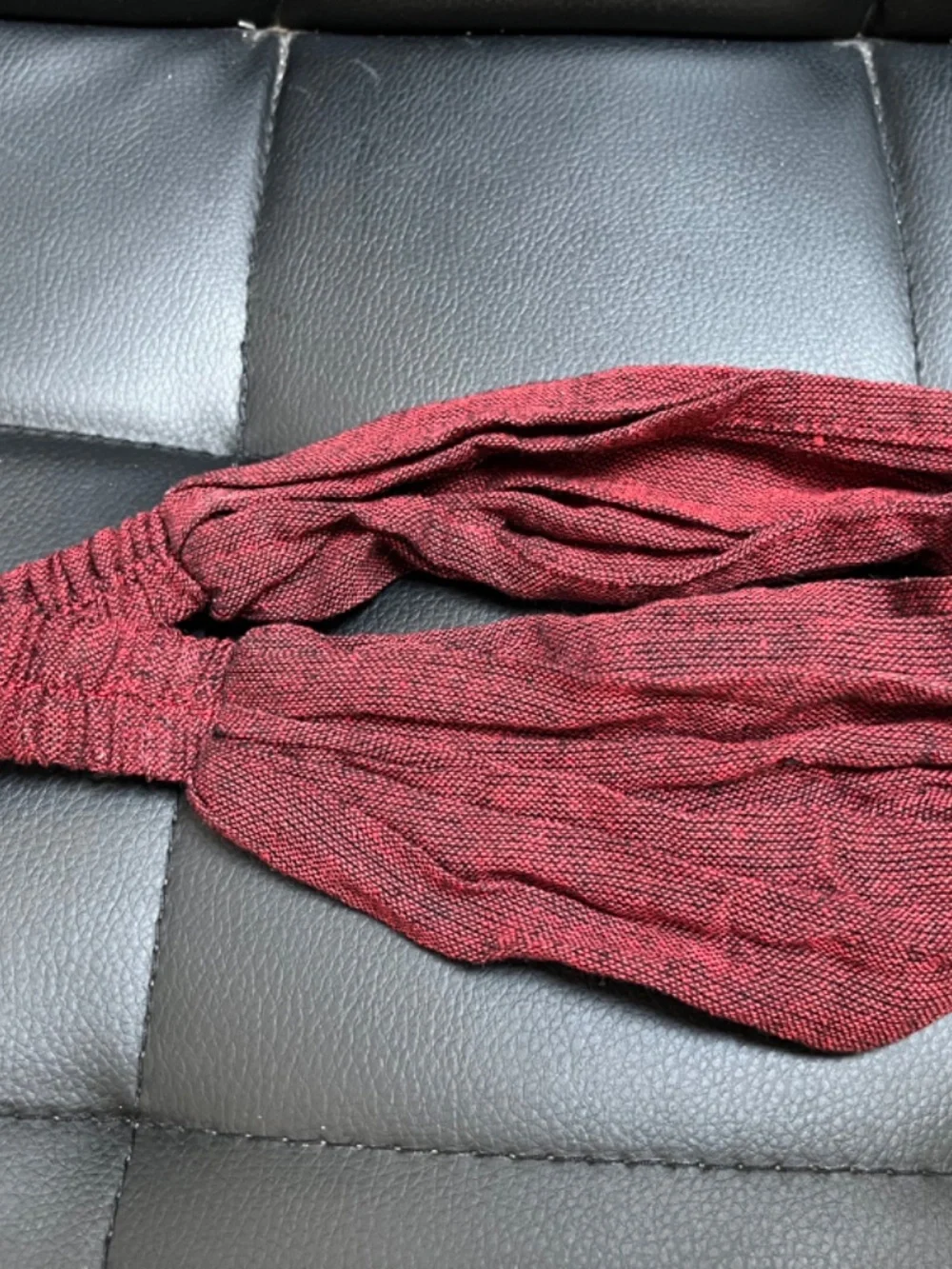 N/A stretchy cloth